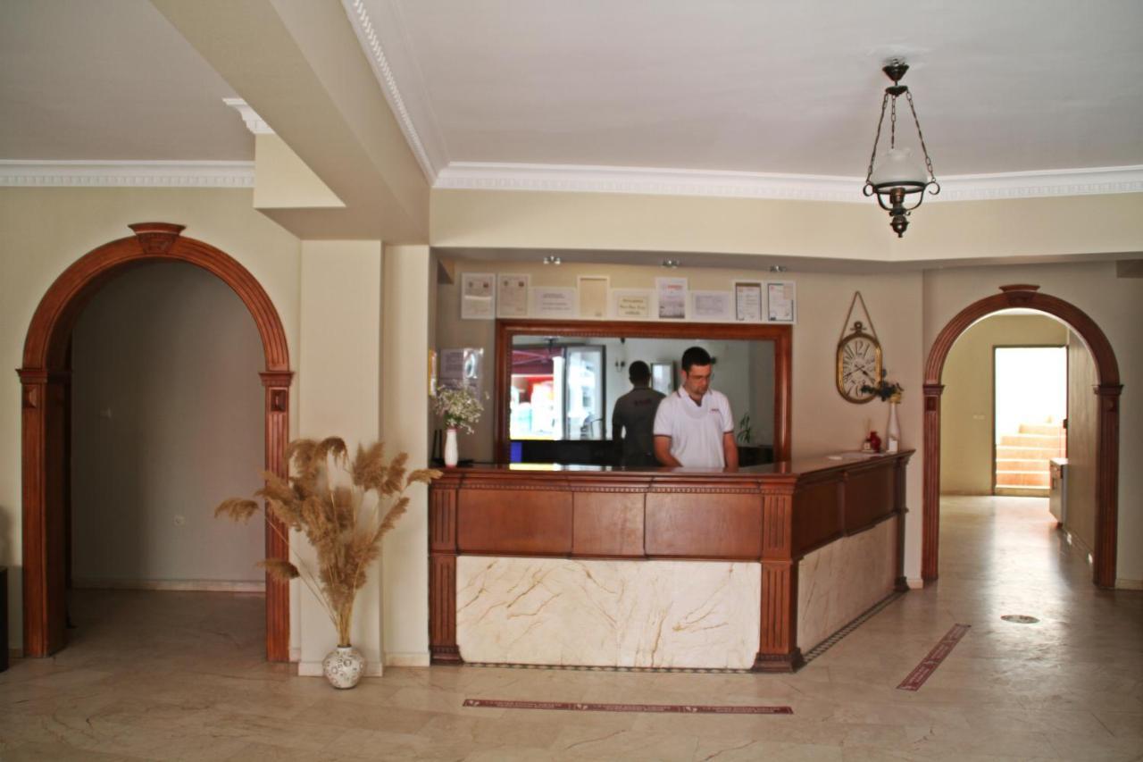 Rosy Suites Hotel Kuşadası Buitenkant foto