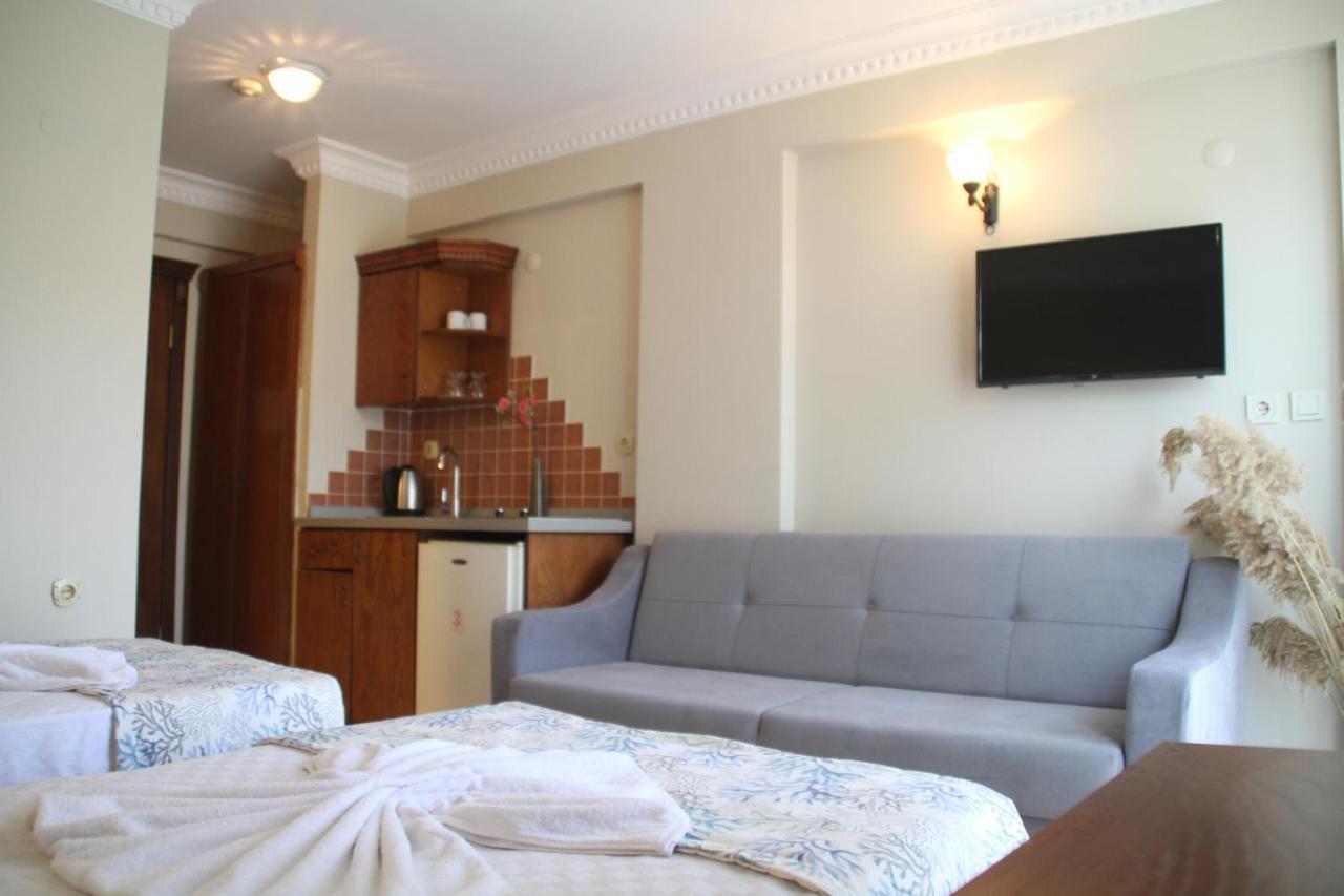 Rosy Suites Hotel Kuşadası Buitenkant foto