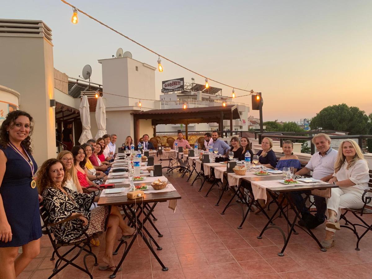 Rosy Suites Hotel Kuşadası Buitenkant foto