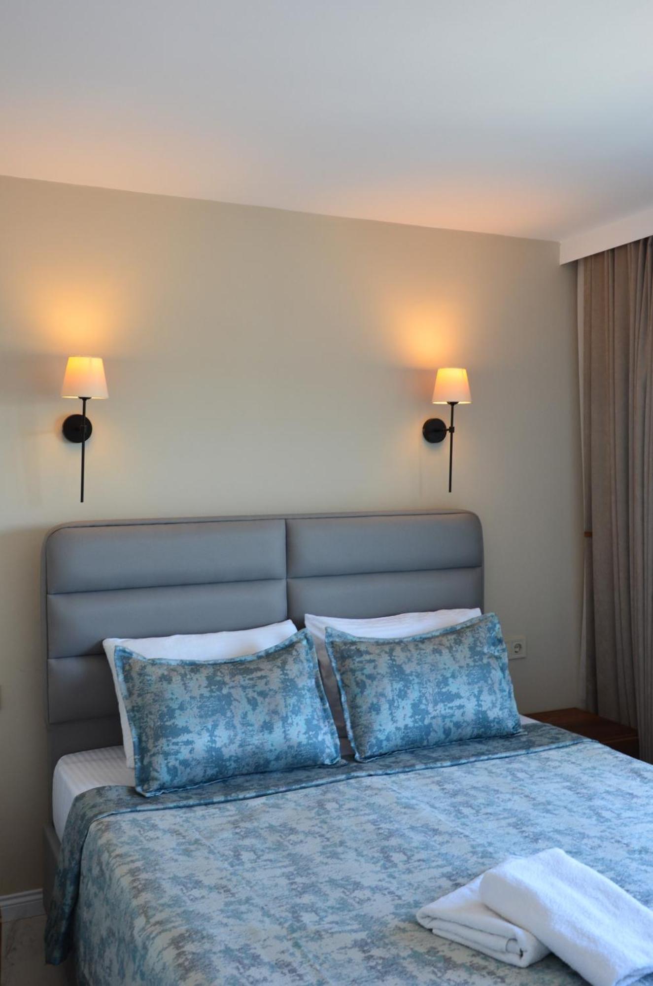 Rosy Suites Hotel Kuşadası Buitenkant foto
