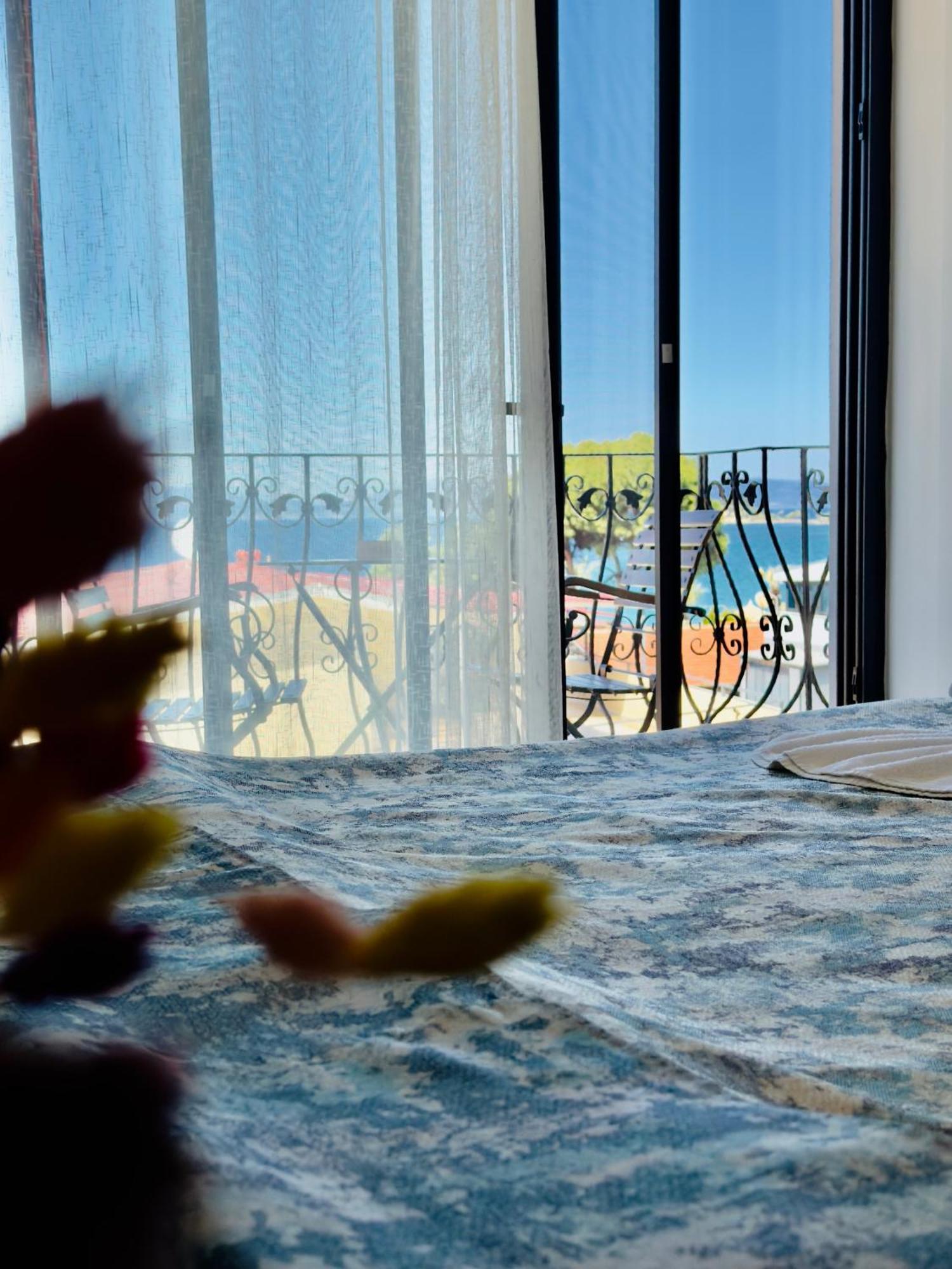 Rosy Suites Hotel Kuşadası Buitenkant foto